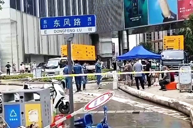 乐鱼（中国）官方泵业排涝突击队在排涝现场